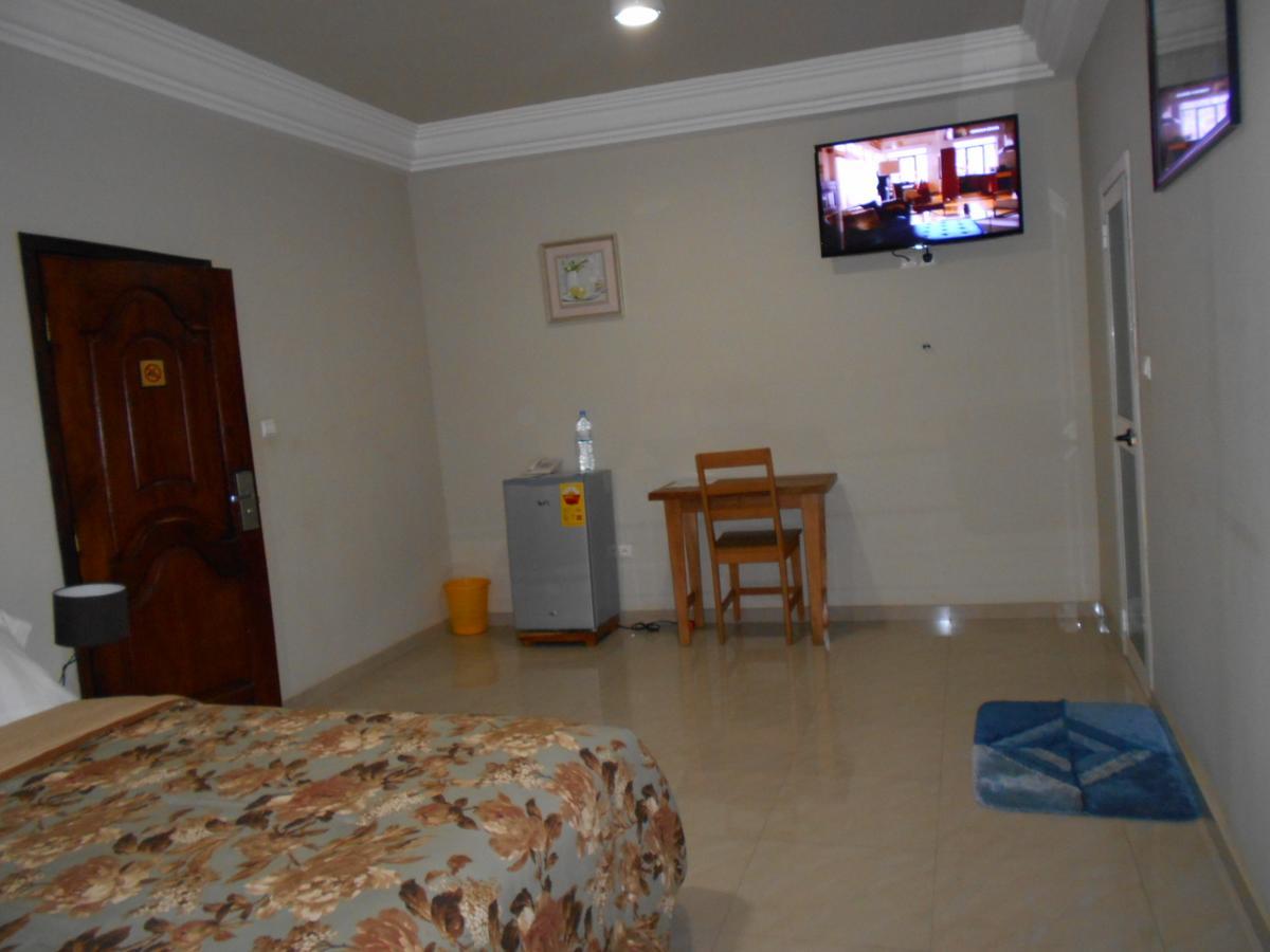 Agla Hotel Lomé Zewnętrze zdjęcie
